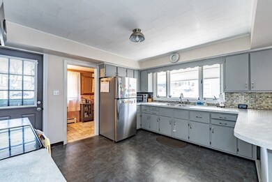 158 Highland Ave, Ludlow, MA 01056 - photo 5