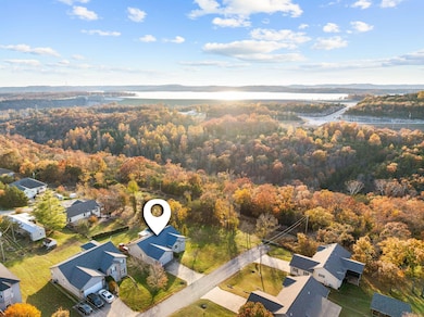 Table Rock Dam in the background.