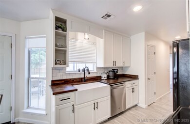 3320 N 6th St, Broken Arrow, OK 74012 - photo 7