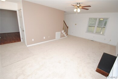 9024 Castle Point Rd, Glen Allen, VA 23060 - photo 2