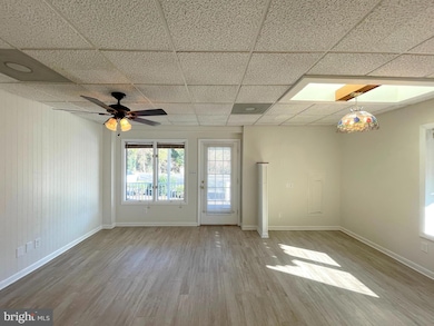 22322 Greenview Pkwy unit A, Great Mills, MD 20634 - photo 2