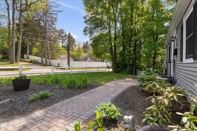 20 Hutchinson Rd, Walpole, MA 02081 - photo 4
