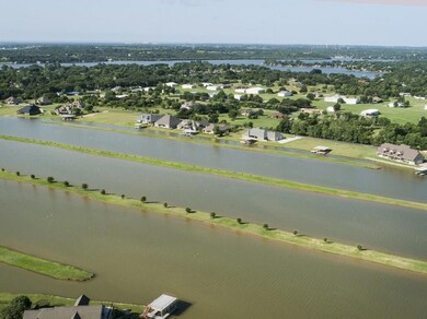 4403 Twin Oak Ct, Granbury, TX 76049 - photo 2