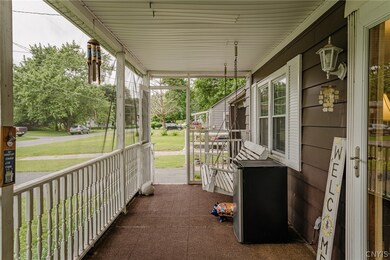 Large screened in front porch