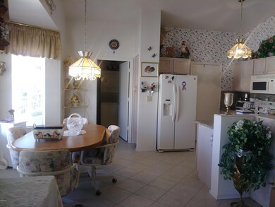 Eat in Kitchen