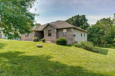 136 Cedar Dale Ln-3