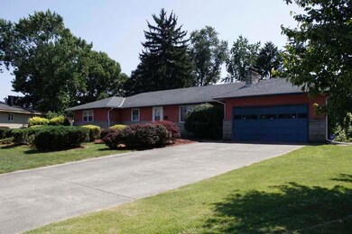 1027 Hodges Dr, Columbus, OH 43204 - photo 2