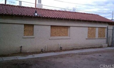 15351 Hesperia Rd, Victorville, CA 92395 - photo 5