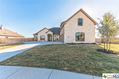 501 Oak Dr, Troy, TX 76579 - photo 2