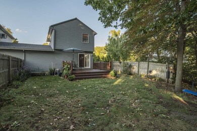 71 Glenmore St, Springfield, MA 01129 - photo 6