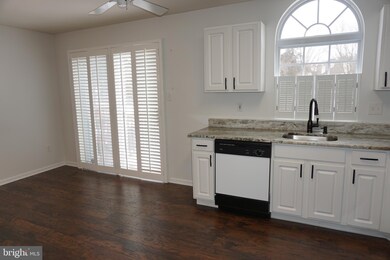 307 Allens Ln unit 84, Mullica Hill, NJ 08062 - photo 5