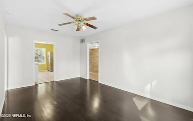 1334 NE 1st Ave, Gainesville, FL 32641 - photo 6