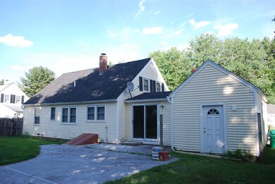 3 Hale St, Rochester, NH 03867 - photo 3