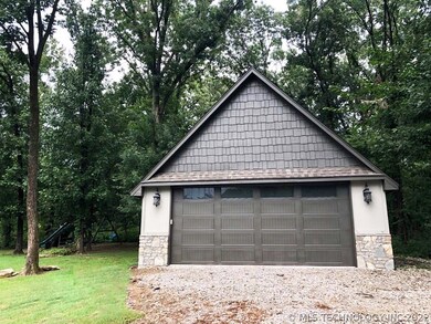 Detached 2 car garage with insulation and electric