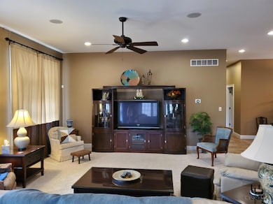 6255 Springdale Rd, Cincinnati, OH 45247 - photo 2