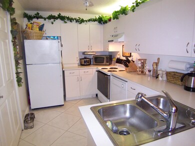 1921 Quail Ridge Ct unit 401, Cocoa, FL 32926 - photo 5