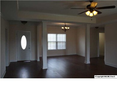 Great Dining Rm Open to Family Room