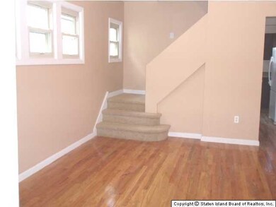 107 Delafield Place, Staten Island, NY 10310 - photo 6