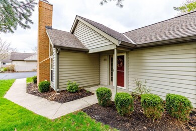 201 Deer Cross Ln, Powell, OH 43065 - photo 3