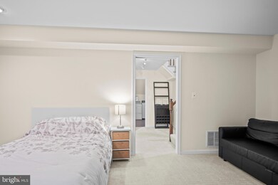 2076 Van Tuyl Place, Falls Church, VA 22043 - photo 5