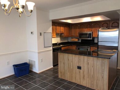 9602 Blake Ln, Fairfax, VA 22031 - photo 6