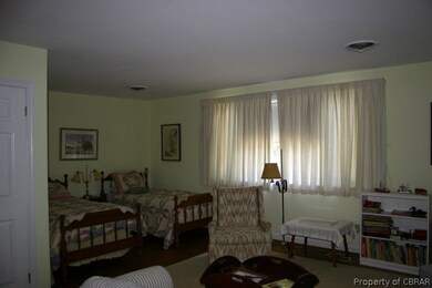 128 The Green, Weems, VA 22576 - photo 6