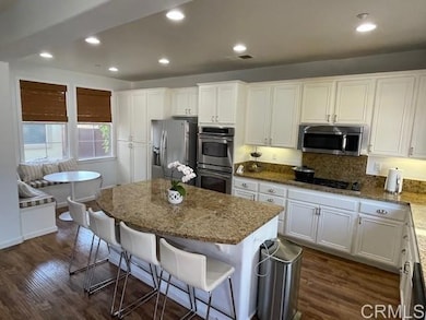 2207 Corte Anacapa, Chula Vista, CA 91914 - photo 6