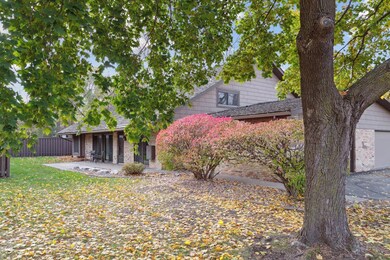 17825 Brigham Trail, Wayzata, MN 55391 - photo 4