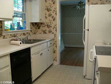 Exterior Front - SWEET KITCHEN