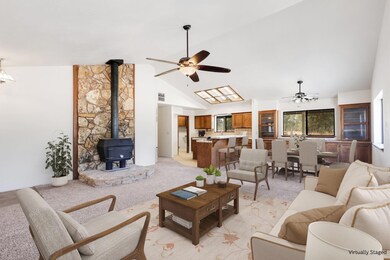 21115 Oak Knoll Rd, Redding, CA 96003 - photo 5