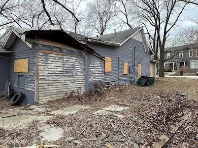 229 S Main St, Nevada, MO 64772 - photo 4