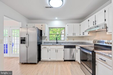 3435 Elenoir Ct, Bowie, MD 20716 - photo 2