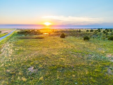 000 W Gore Blvd, Indiahoma, OK 73552 - photo 6