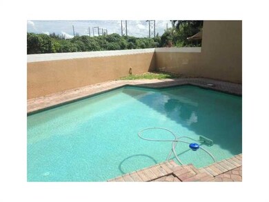 Swimming Pool/Hot Tub/Sauna