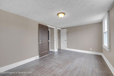 30 Arch St, Glen Lyon, PA 18617 - photo 2