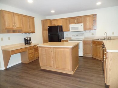 122 S 5th St, Emmaus, PA 18049 - photo 7