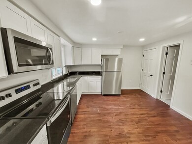 19 Valmor St, Worcester, MA 01604 - photo 4