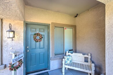 2567 E Carla Vista Dr-7