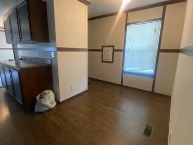 Dining area 210