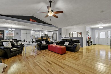 714 Mary Ann Ct, Freeburg, IL 62243 - photo 3