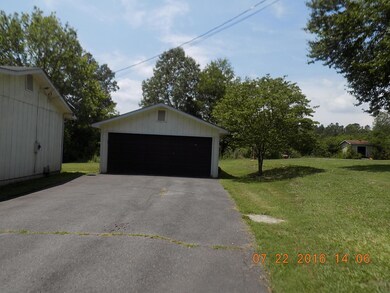 1213 Caylor Rd NE, Dalton, GA 30721 - photo 5