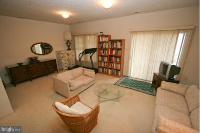 2806 Quarry Heights Way, Baltimore, MD 21209 - photo 3