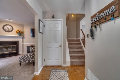 4201 Fox Pointe Ct unit 4201, Glen Mills, PA 19342 - photo 6