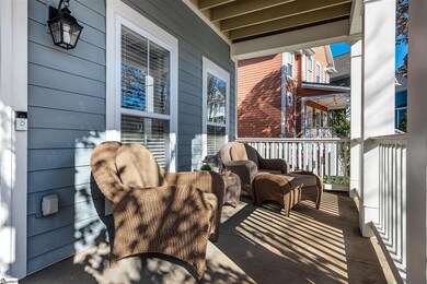 206 Ridenour Ave, Greenville, SC 29617 - photo 6