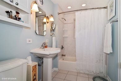 2111 Kirchoff Rd, Rolling Meadows, IL 60008 - photo 6