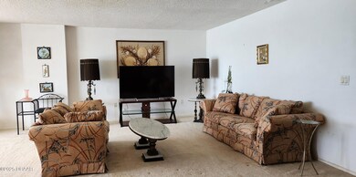 LIVING ROOM 1