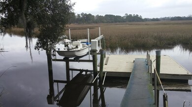 7000 LB Boat LIft