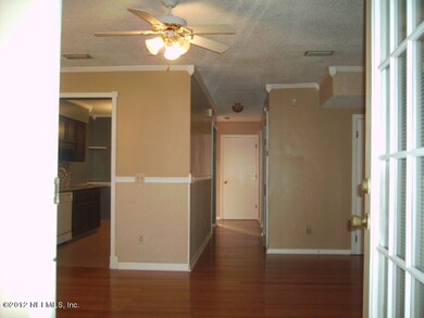 5627 Bennington Dr, Jacksonville, FL 32244 - photo 4