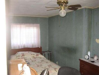 77 Greystone Ave, North Dartmouth, MA 02747 - photo 3