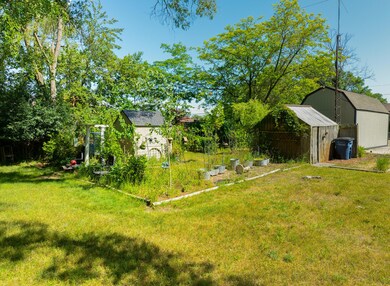 8. Shed 2